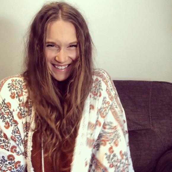 Meet your Posher, Aubrey - Picture 9 of 12